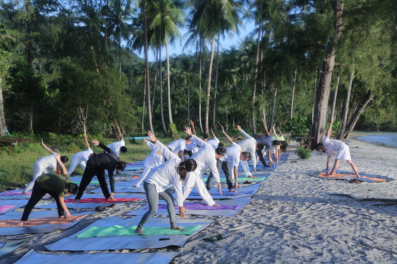 Koh Rong Love Resort Prek Svay Village Bagian luar foto